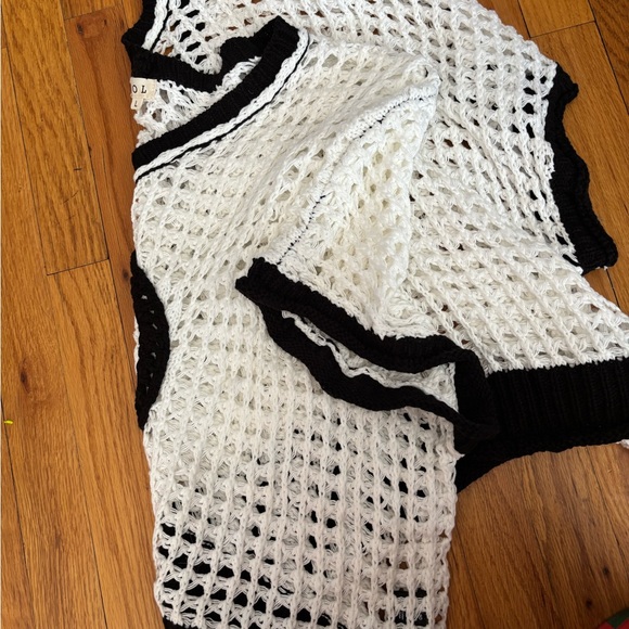 POL peace sign open knit sweater - Picture 3 of 4